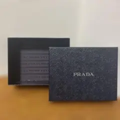 PRADA プラダ　空き箱　ギフトボックス　お財布