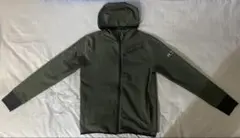 アンダーアーマー UAストームフルジップパーカー/フーディー グリーン Mサイズ