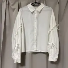 ハニーズ　ホワイトリボン付き長袖シャツ L