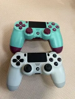 ps4 純正コントローラー　2個　ホワイトと水色