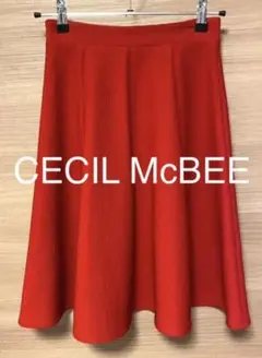 セシルマクビー　フレアスカート　美ライン　赤