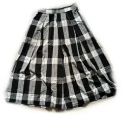 黒と白のチェック ガウチョパンツ