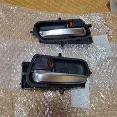 トヨタ ドアハンドルアセンブリ 2個セットのサムネイル