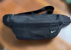 ナイキ NIKE ボディバッグ ウエストポーチ　ブラック