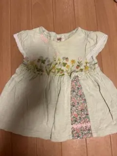 Souris薄緑色 花柄刺繍 ワンピース　80㎝