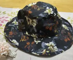 kiu バケットハット 花柄 ブラックのサムネイル