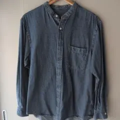 ダークブルーデニムシャツ