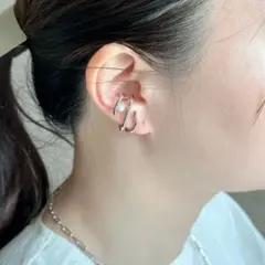 【新品】パール付き ダブルライン イヤーカフ シルバー 片耳用 ノンホールピアス