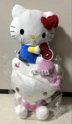 サンリオ　50th 限定　ハローキティ　 BIGぬいぐるみ 新品