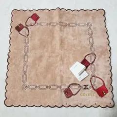 新品セリーヌ　CELINE　タオルハンカチ　ハンドバッグ刺繍　スカラップエッジ