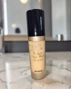 Too Faced ファンデーション　ポーセリンのサムネイル