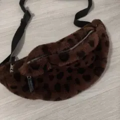 ニコアンド　ヒョウ柄　バッグ