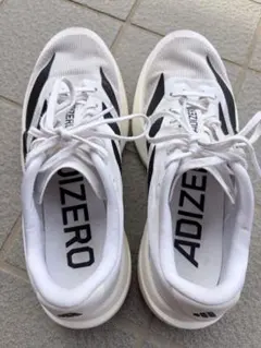 ADIZERO エボSL23.0