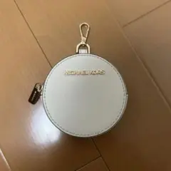 MICHAEL KORS 円形ホワイトコインケース・小銭入れ