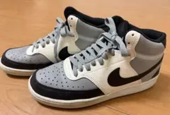 NIKE ナイキ コートビジョン　ミドルカットスニーカー 24.5㎝