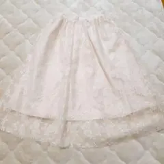 【RUIRUE　BOUTIQUE】花柄レース ミディ丈フレアスカートのサムネイル