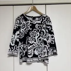 2026年最新】レオナール トップスの人気アイテム - メルカリ