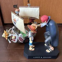 ワンピース フィギュア サウザンドサニー号 ルフィ シャンクス
