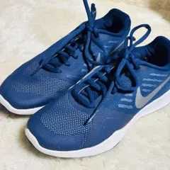 NIKE ナイキ　ランニングシューズ　スニーカー　ネイビーブルー　23サイズ
