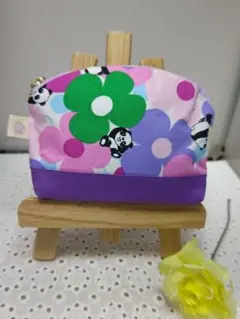 ⑧花柄パンダデザインポーチ