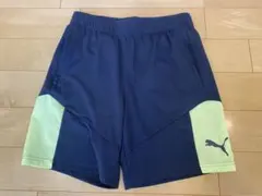 PUMA サッカー　ハーフパンツ ネイビー　S