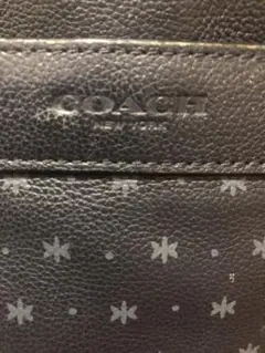 COACH フラワー総柄ショルダーバッグ