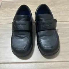 キッズフォーマルシューズ 黒 マジックテープ付き　19入学式七五三発表会冠婚葬祭