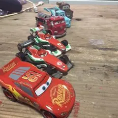 トミカ カーズ ミニカー 9台セットまとめ売り バラ売り不可 - メルカリ