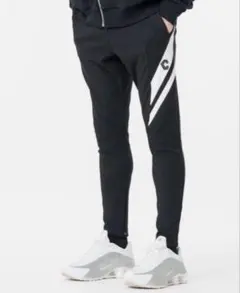 2026年最新】クロノス パンツの人気アイテム - メルカリ