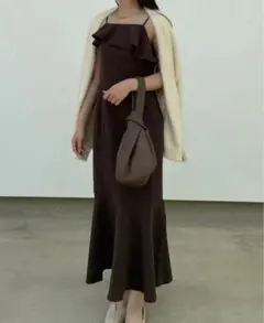 アシメフリルキャミマーメイドワンピースのサムネイル