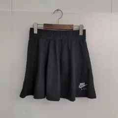 4ピ18◎NIKE◎ナイキ◎ミニスカート◎フレアスカート◎レディースのサムネイル