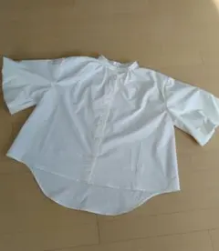 【美品】coca ホワイト バルーンスリーブ ブラウス　Mサイズ