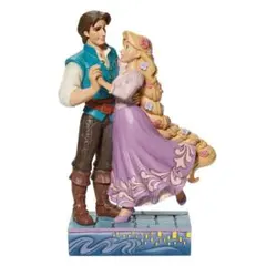 美品 ディズニートラディション ラプンツェル パスカル フィギュア
