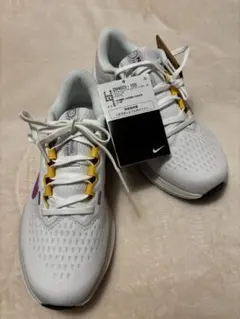 5月末までの価格！Nike DN4022-100 ランニングシューズ