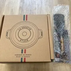 STAUB La Cocotte 24cm 両手鍋 ノブミトン付き - メルカリ