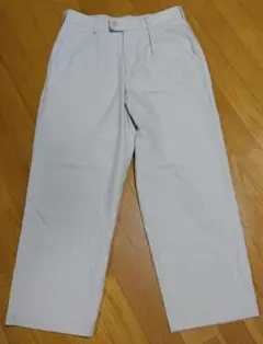 ＜Thingless＞ WIDE 1PLEAT PANTS 日本製　オフホワイトのサムネイル