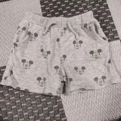 Disney ミッキーマウス 半ズボン 100