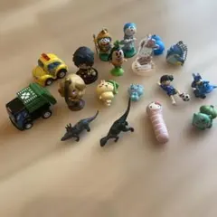 新品未使用　アラカルトキャラクターフィギュア 18個セット