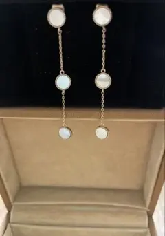 Item thumbnail for item 0b5f5a66-ad94-4dd6-b95d-b1636ac9b5fe