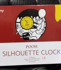 ディズニー　熊のプーさんシルエット　掛時計
