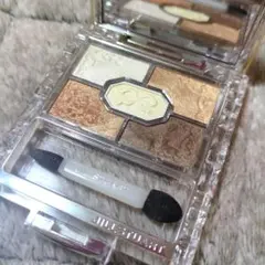 ジルスチュアート リボンクチュールアイズ 04