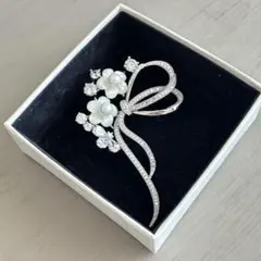 2025年最新】貝 スワロフスキーの人気アイテム - メルカリ