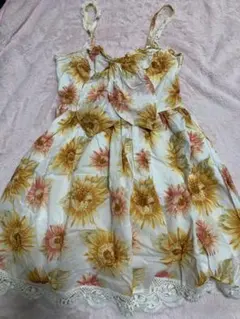 [子 様専用]※お値下げしました※LIZLISA ひまわり柄ミニワンピース