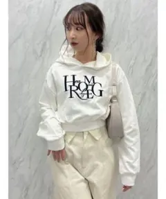 dazzlin シーズンロゴクロップドフーディのサムネイル