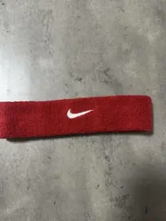 Nike 赤 ヘアバンド