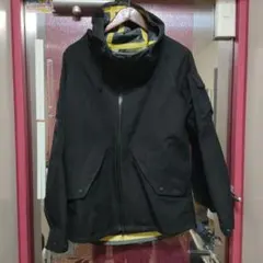 ナリフリ マウンテンパーカー