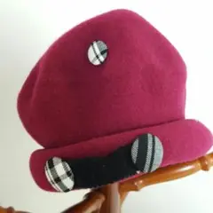 100%ウール　ベレー帽レッド
