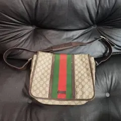 GUCCIグッチ ショルダーバッグ シェリーライン GGスプリーム PVCレザー