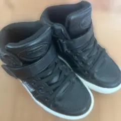 最終お値下げ☆ Coleman ブラック ハイカットスニーカー 18cm