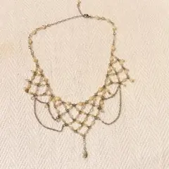 STRAWBERRYFIELDS パールとクリスタルビーズのネックレス